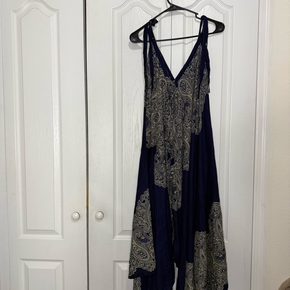 Pants - Elegant Navy and Cream Paisley Boho Jumpsuit